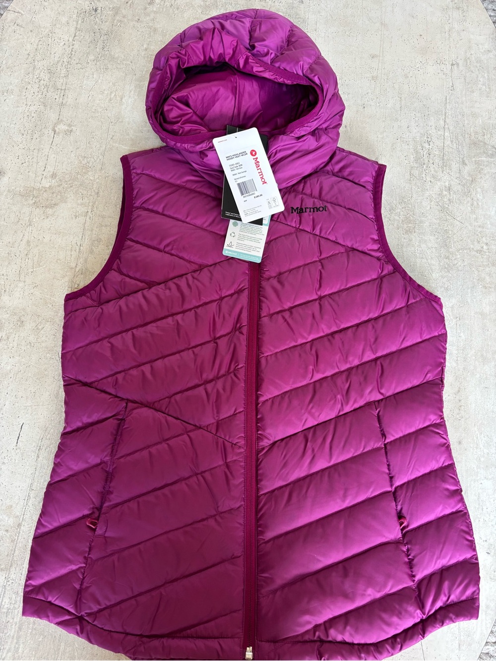 Marmot Women's Hooded Quilted Vest - Magenta/Purple